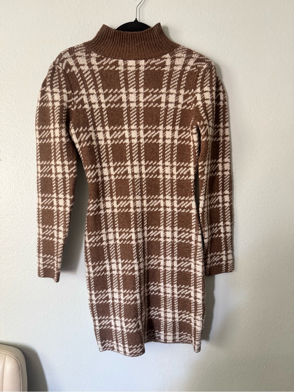 Pink Rose Stretchy Plaid Mock Neck Sweater -Brown/ Cream Knit- Size Small